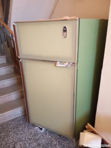 Antigüedades: NEVERA ANTIGUA AMERICANA DE LA MARCA WESTINGHOUSE - MODELO FROST FREE 17 - FUNCIONANDO - AÑOS 50